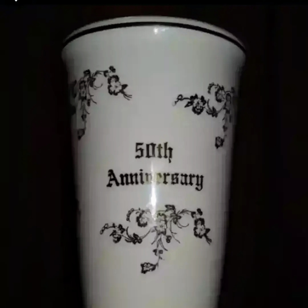 50th WEDDING ANNIVERSARY PORCELAIN VASE.
